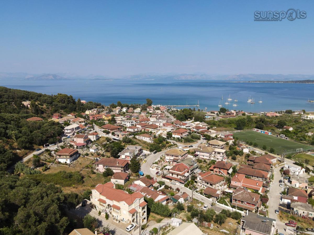 Villa Konstantina Petriti  Экстерьер фото