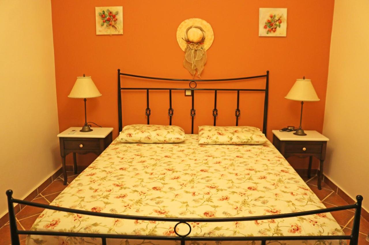 Villa Konstantina Petriti  Экстерьер фото