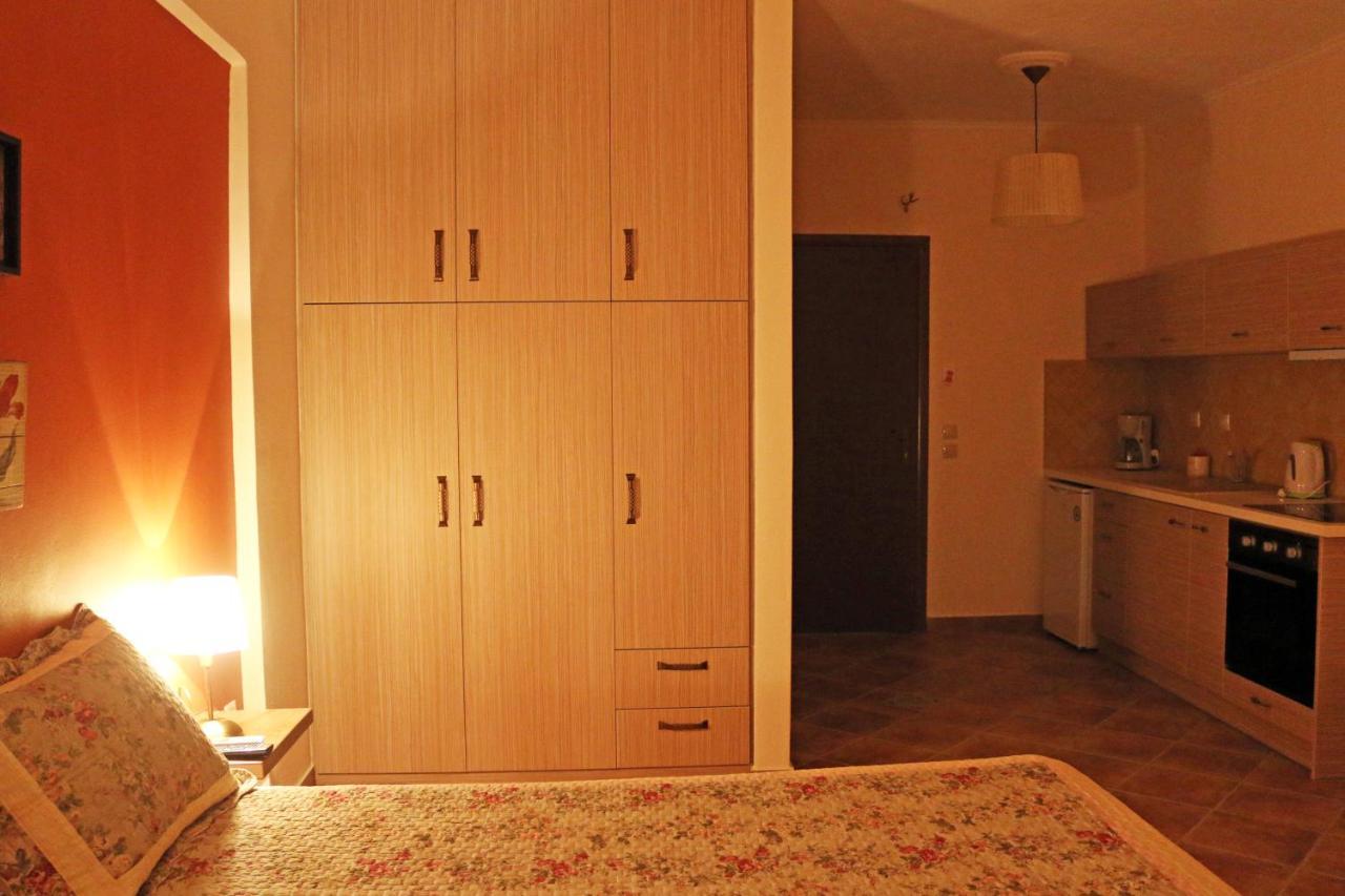 Villa Konstantina Petriti  Экстерьер фото